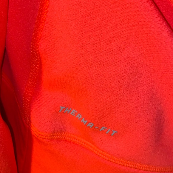 NIKE Fleece Pullover - Picture 5 of 6
